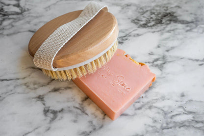 Exfoliating Dry Brush